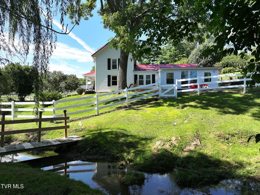 Photo #32: 1005 Old Snapps Ferry Road