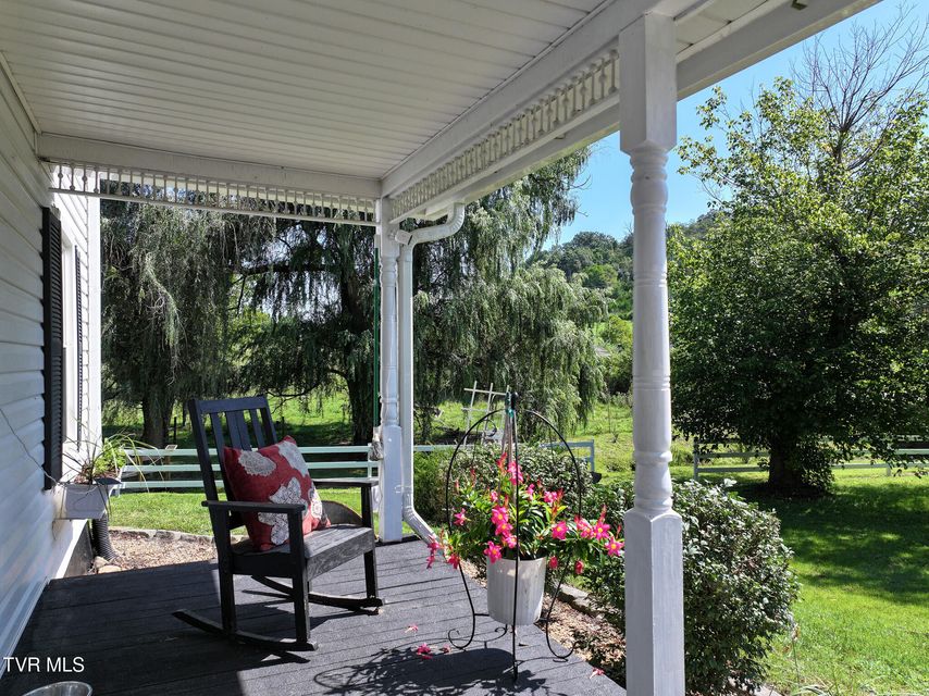 Photo #41: 1005 Old Snapps Ferry Road