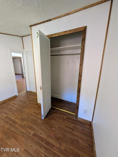 Photo #14: 701 Well Street