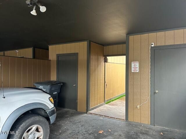 Photo #6: 512 Fleetwood Court