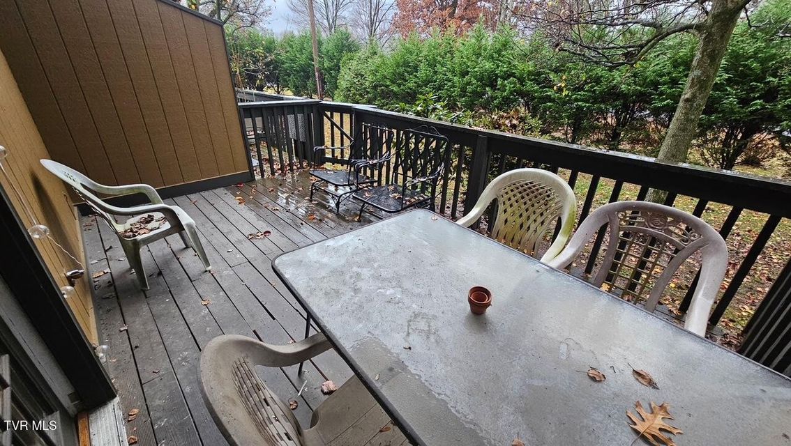 Photo #19: 512 Fleetwood Court