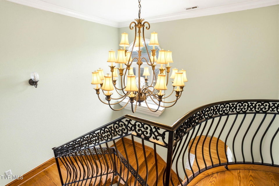 Photo #16: 34 Whitehall 