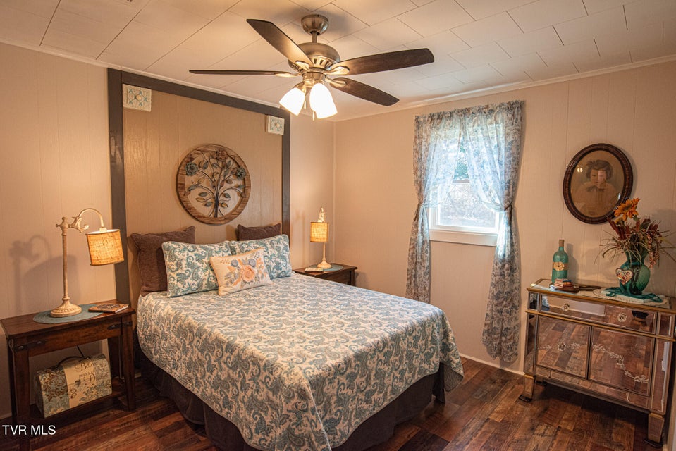 Photo #11: 41829 Wilderness Road