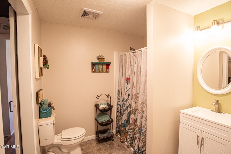 Photo #15: 41829 Wilderness Road