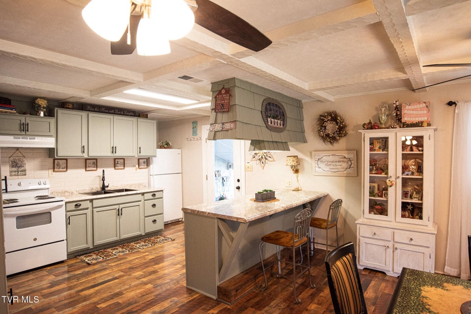 Photo #40: 41829 Wilderness Road