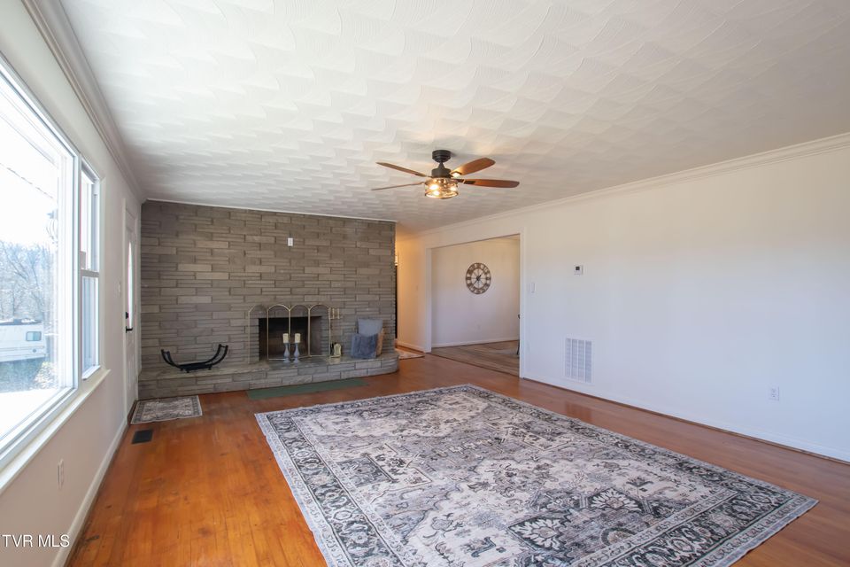 Photo #29: 334 Sinking Springs Road