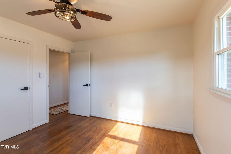 Photo #38: 334 Sinking Springs Road