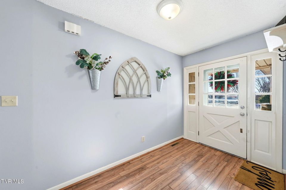 Photo #2: 3102 Lee Drive