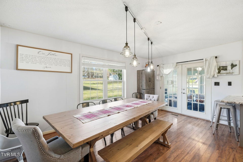 Photo #11: 3102 Lee Drive