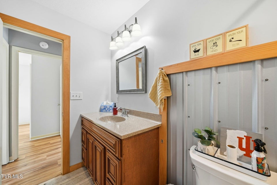 Photo #22: 3102 Lee Drive