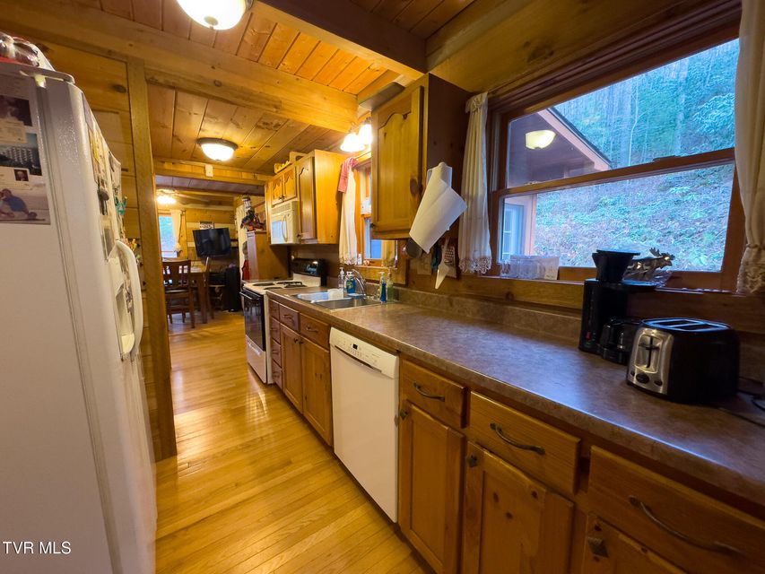 Photo #18: 930 Preserve Way