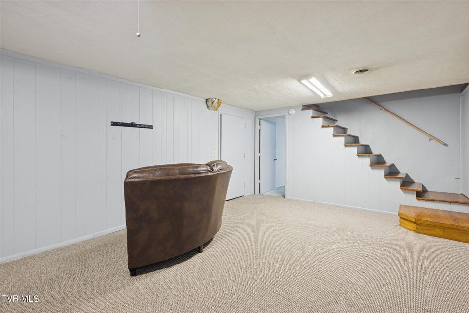 Photo #29: 35 Hermitage Street