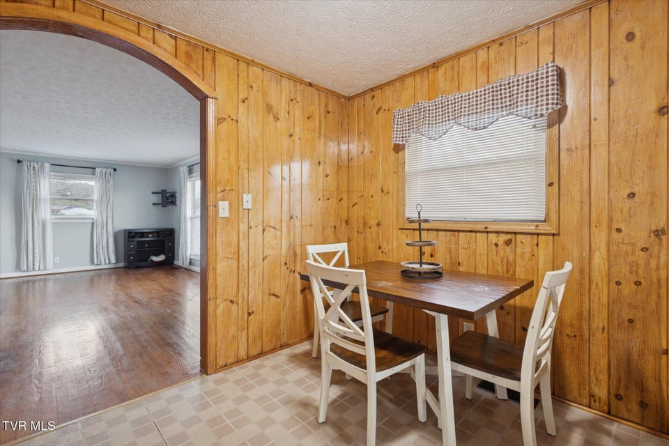 Photo #17: 35 Hermitage Street