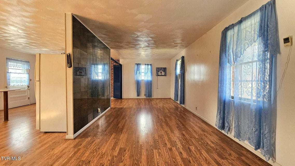 Photo #3: 121 Nolichucky Street