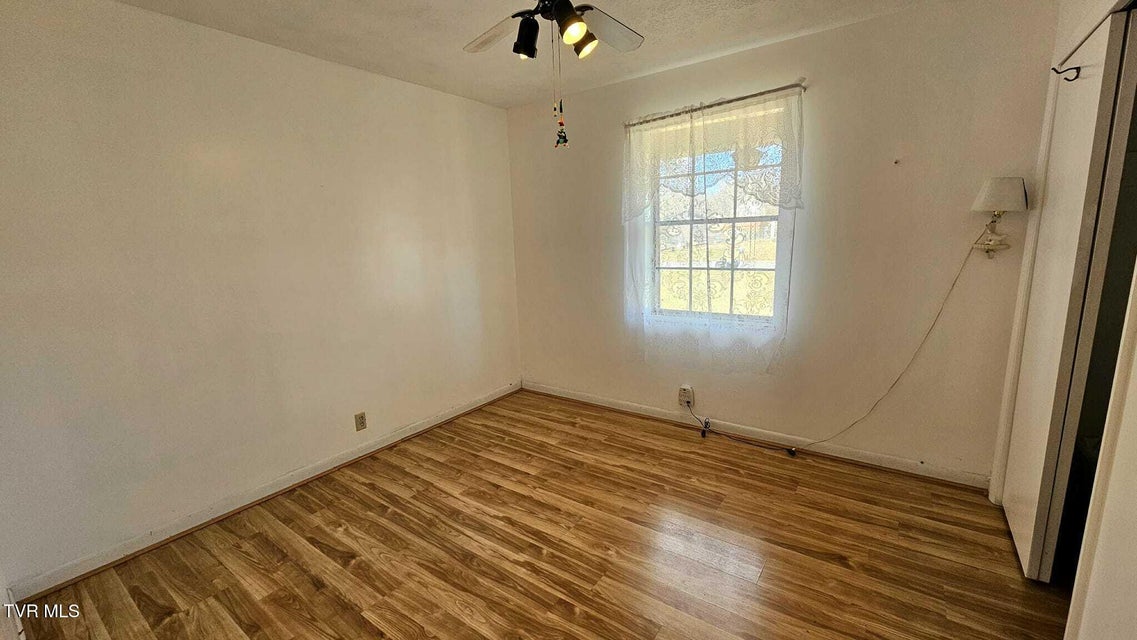 Photo #12: 121 Nolichucky Street