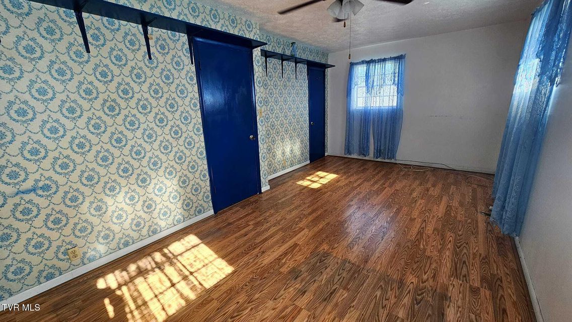 Photo #10: 121 Nolichucky Street