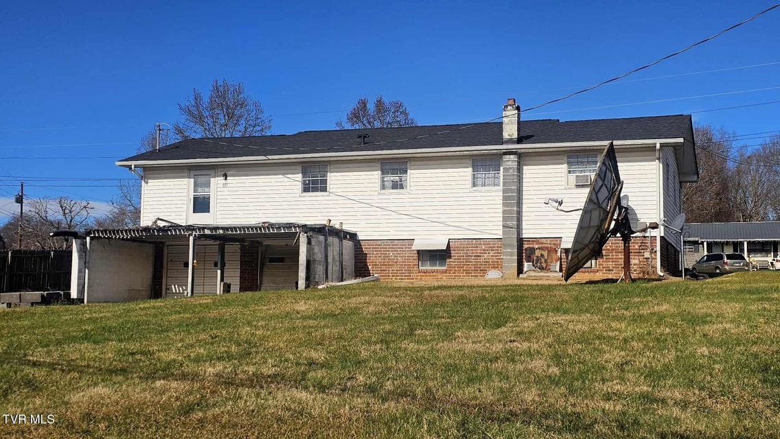 Photo #30: 121 Nolichucky Street