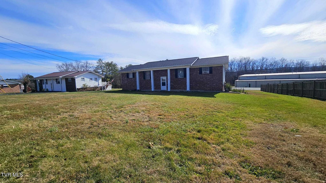 Photo #26: 121 Nolichucky Street