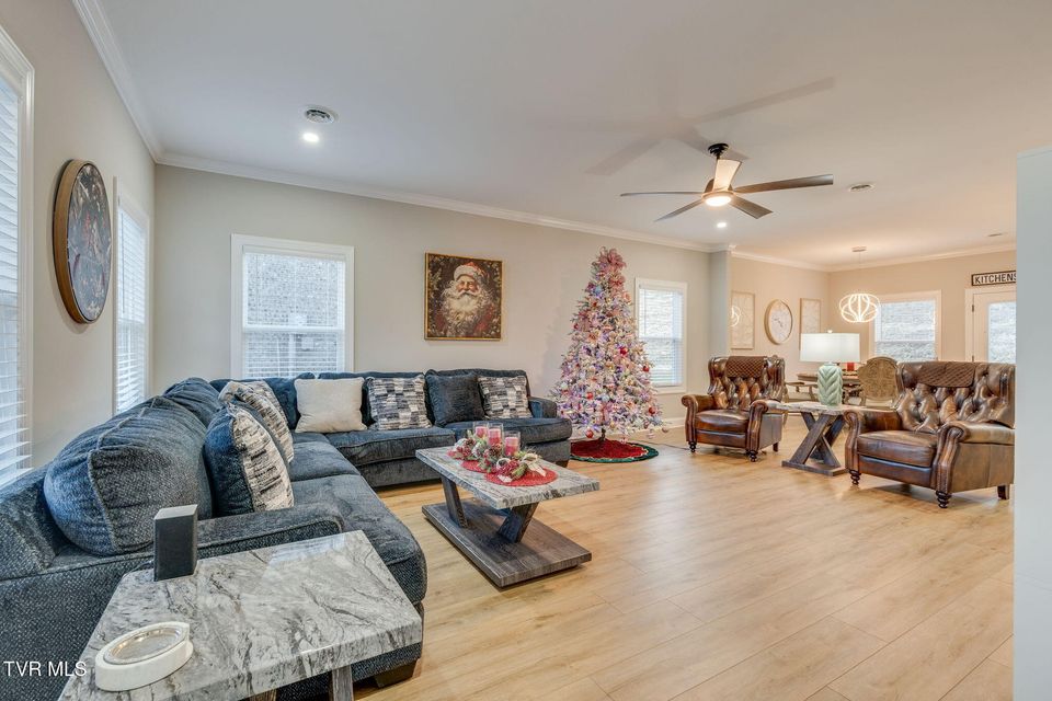 Photo #4: 226 Quiet Stroll Lane