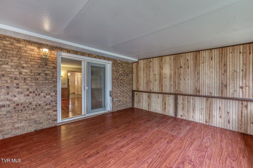 Photo #44: 2204 Nave Drive