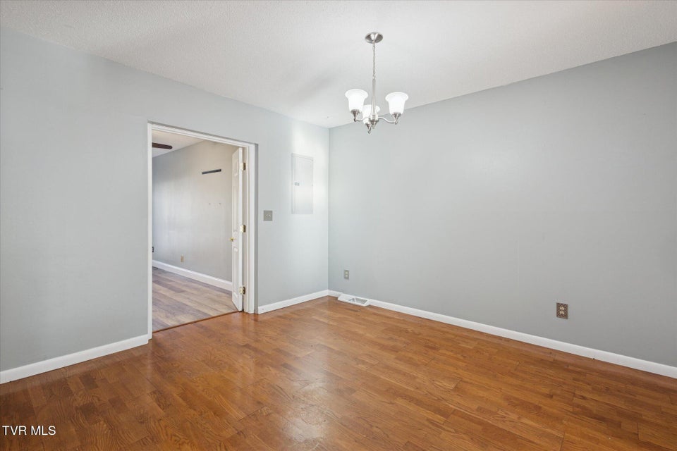 Photo #6: 114 Colt Lane