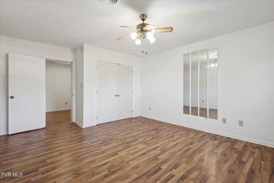 Photo #24: 114 Colt Lane