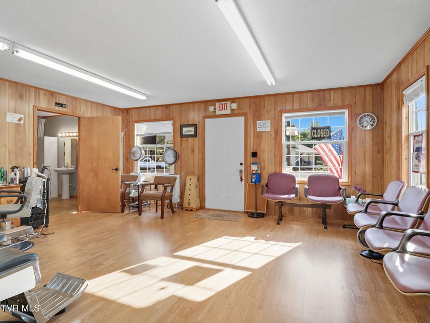 Photo #3: 620 Carolina Avenue