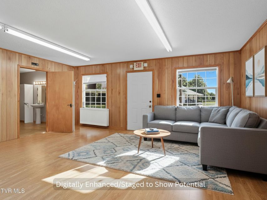 Photo #4: 620 Carolina Avenue