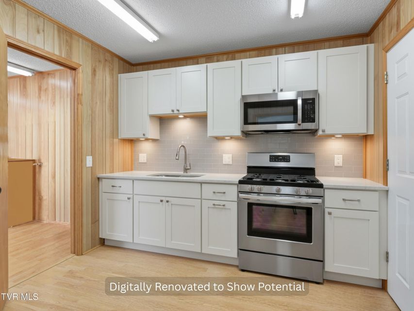 Photo #13: 620 Carolina Avenue