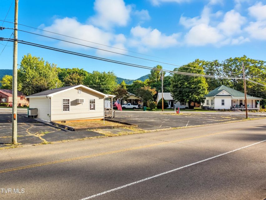 Photo #20: 620 Carolina Avenue