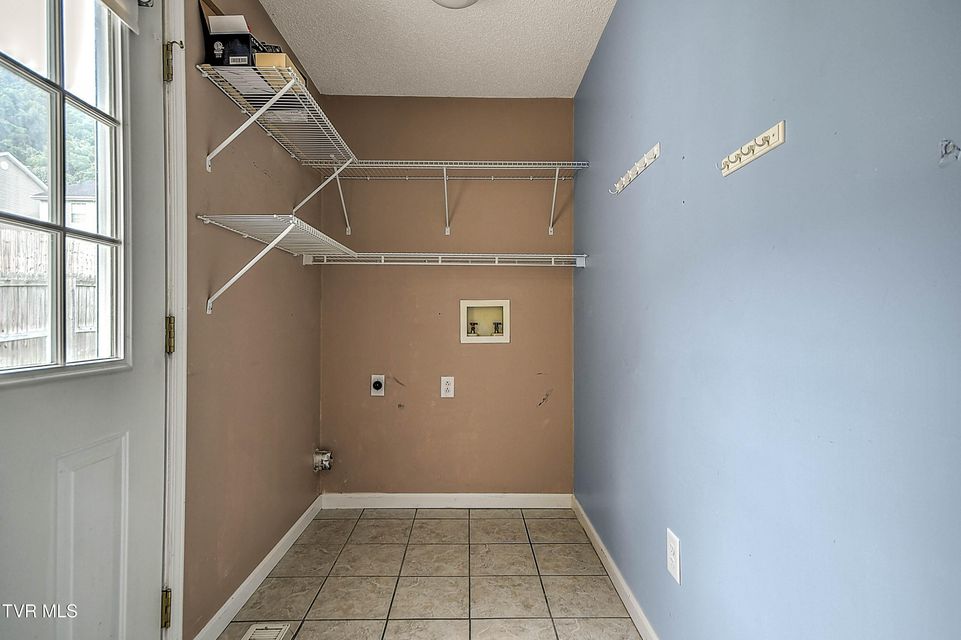 Photo #13: 104 Saint James Place