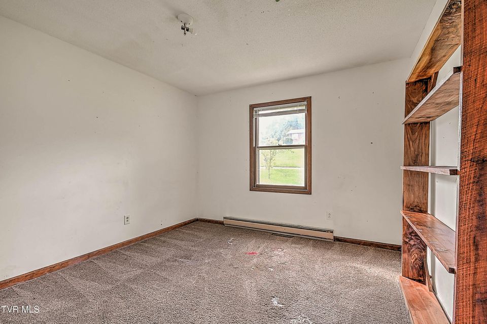 Photo #28: 118 Meadowview Lane