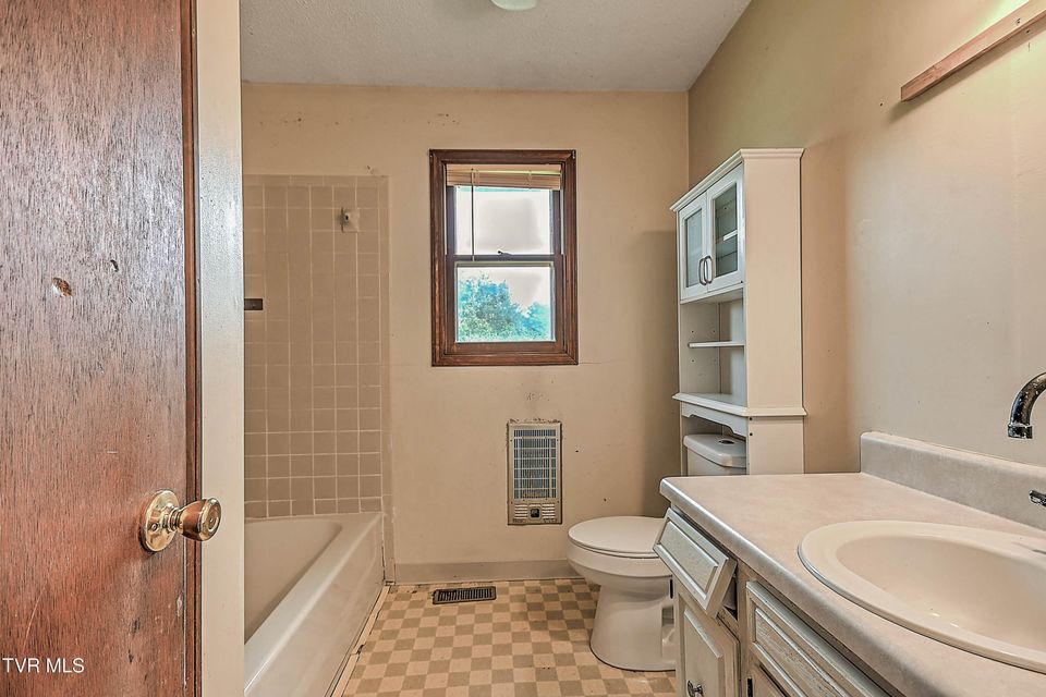 Photo #30: 118 Meadowview Lane