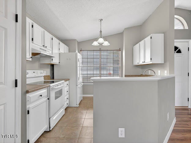 Photo #13: 2701 Broad Street