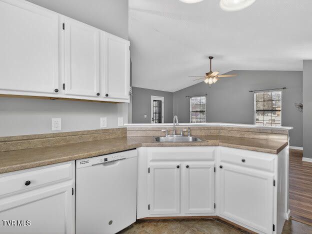 Photo #14: 2701 Broad Street