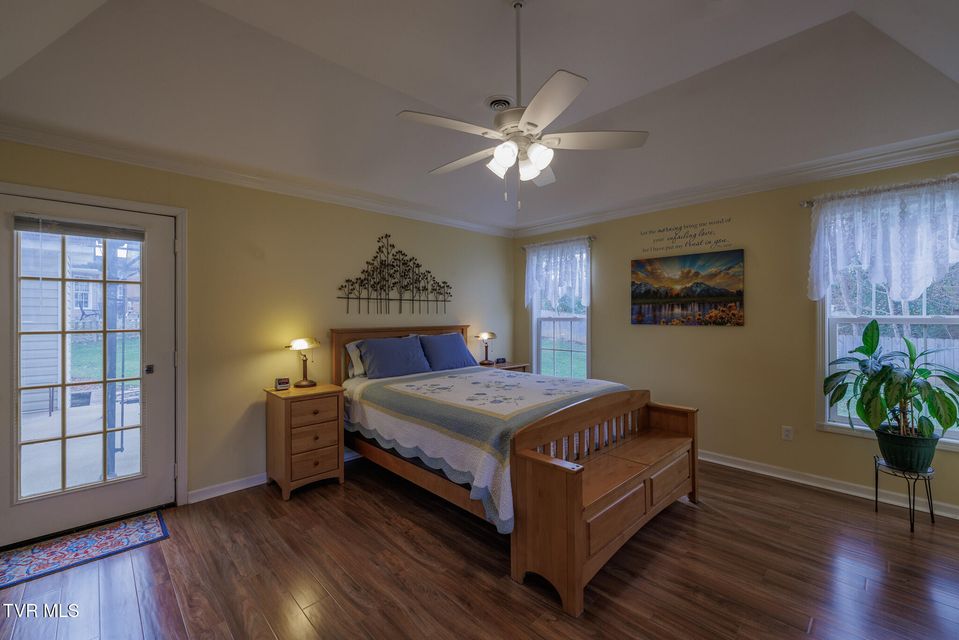 Photo #15: 620 Glen Oaks Place