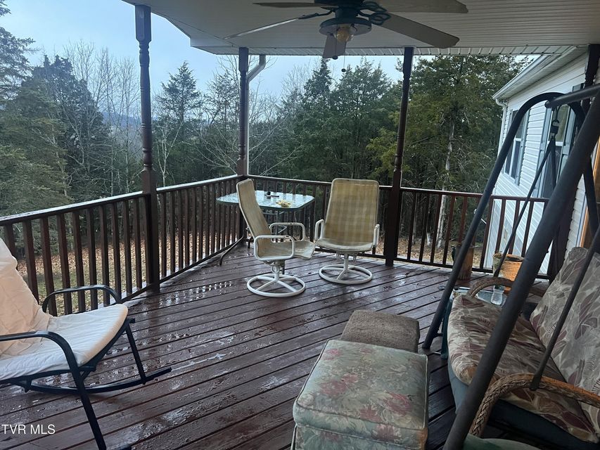 Photo #32: 490 Courthouse Drive