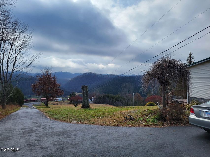 Photo #36: 490 Courthouse Drive