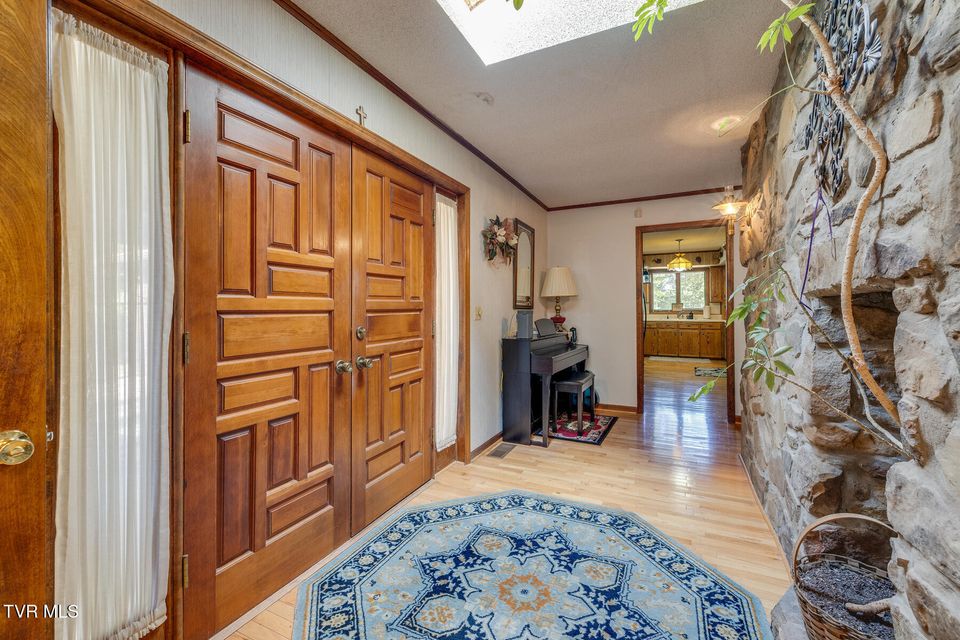 Photo #29: 154 Salvage Lane