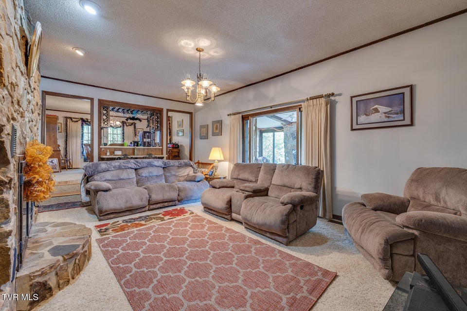 Photo #31: 154 Salvage Lane