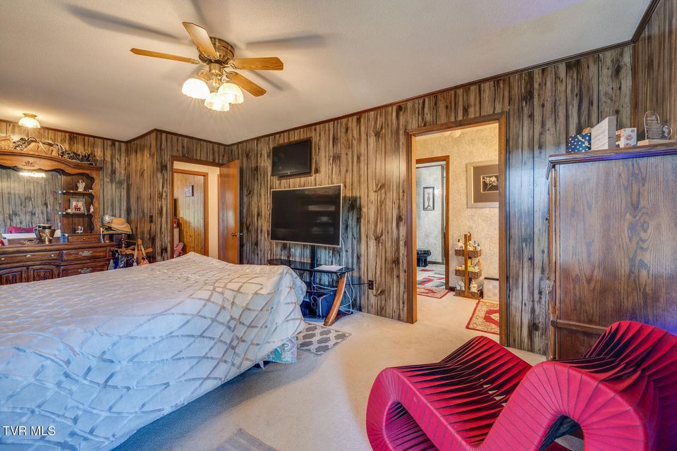 Photo #48: 154 Salvage Lane