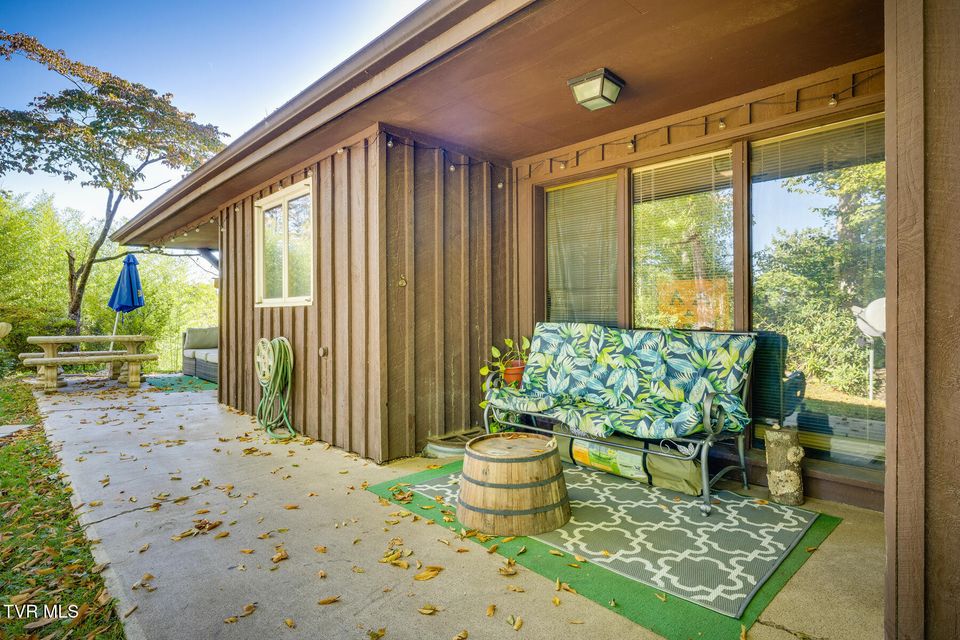 Photo #69: 154 Salvage Lane