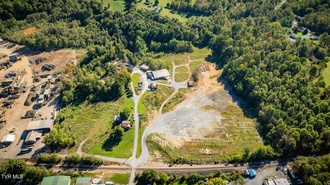 Photo #11: 154 Salvage Lane