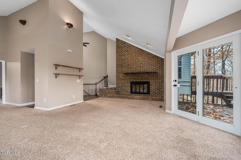 Photo #7: 1702 Colonial Ridge Road