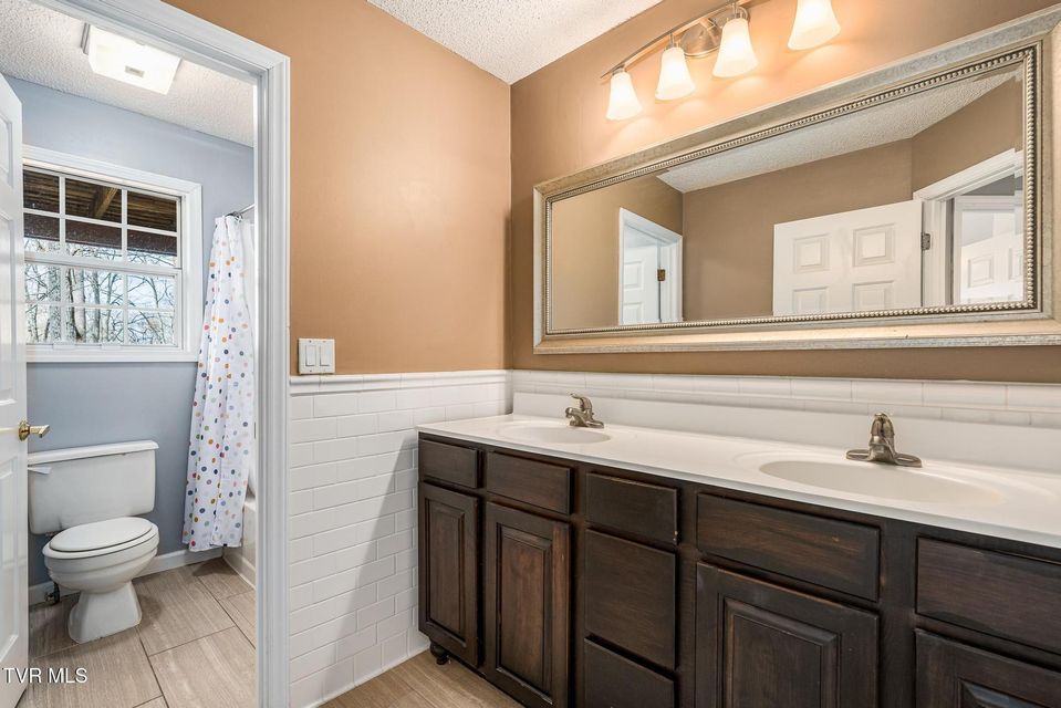 Photo #28: 1702 Colonial Ridge Road