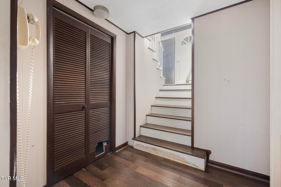 Photo #39: 317 Simmons Avenue