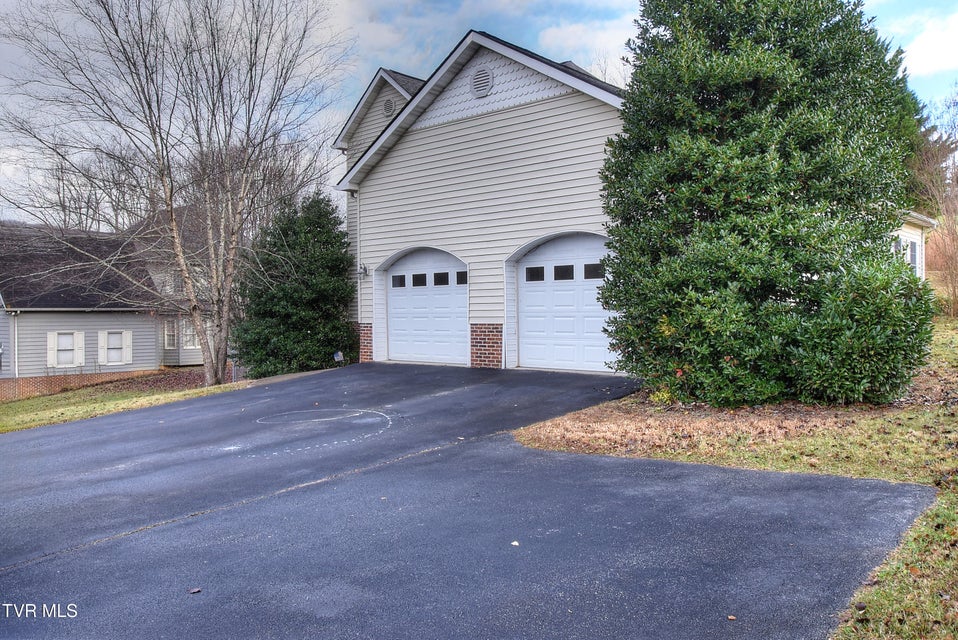 Photo #4: 1000 Quail Run