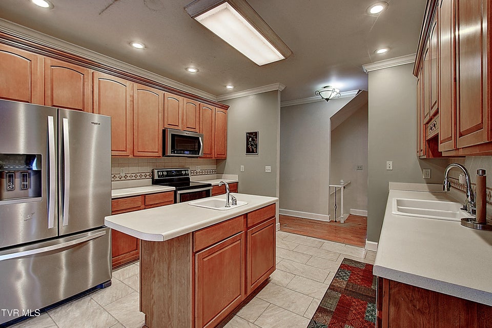 Photo #13: 1000 Quail Run