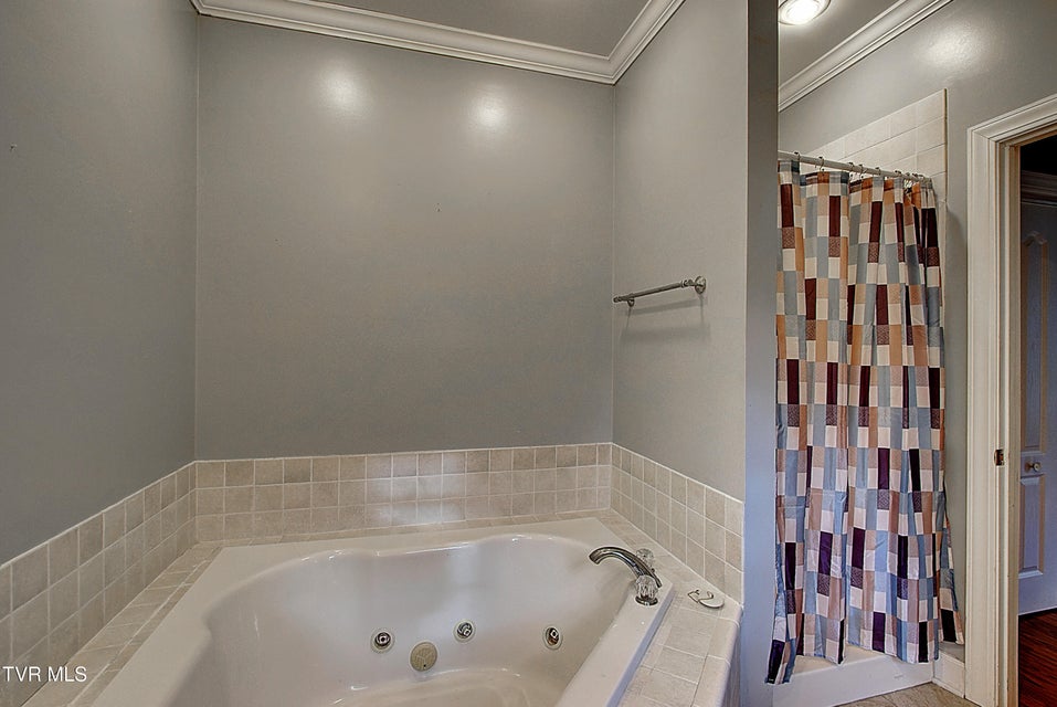 Photo #24: 1000 Quail Run