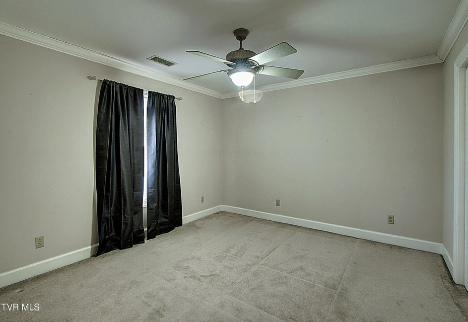 Photo #29: 1000 Quail Run